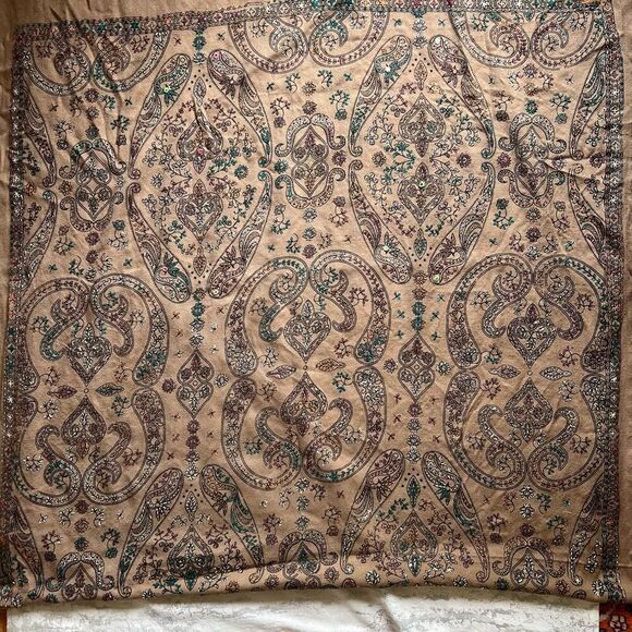 Embroidered sari Scarf - Picture 3 of 8